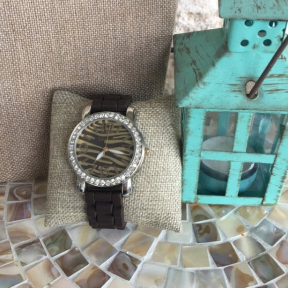 DONATED Brown/gold zebra print face silicon watch - Picture 2 of 3